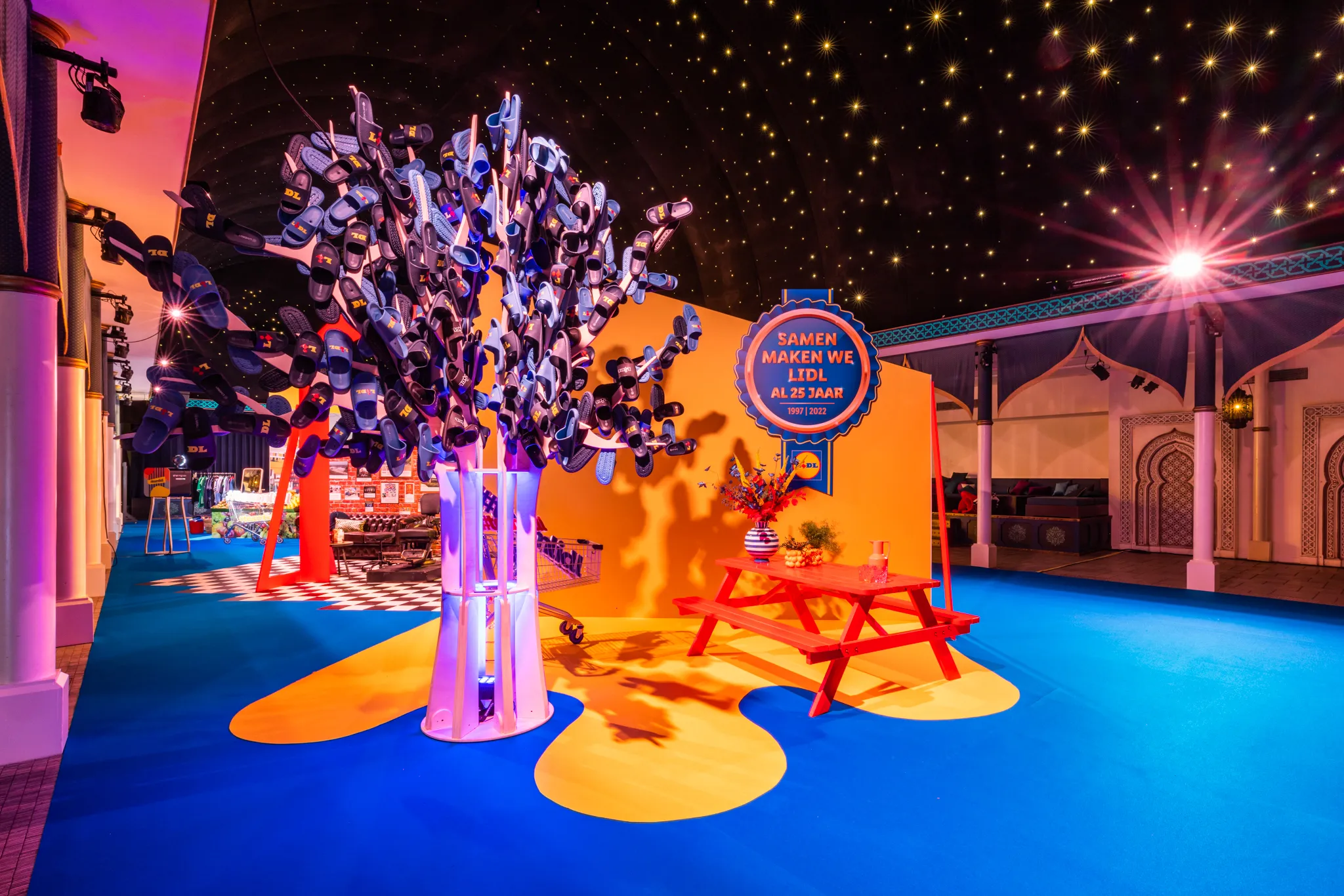 An iconic set for Lidl’s anniversary celebration