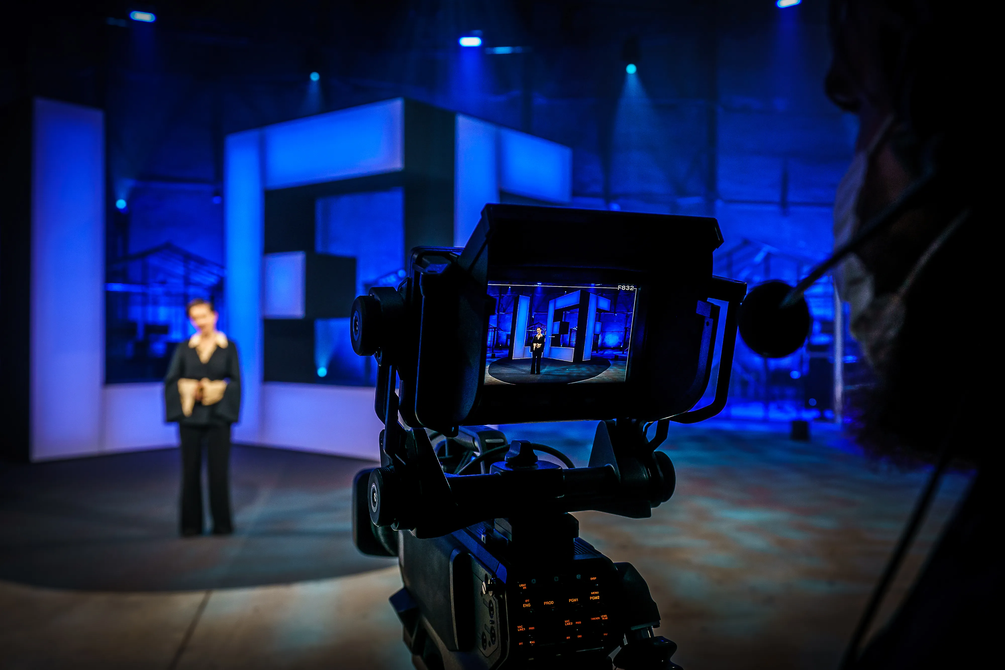 Industrial and modern decor for KPN