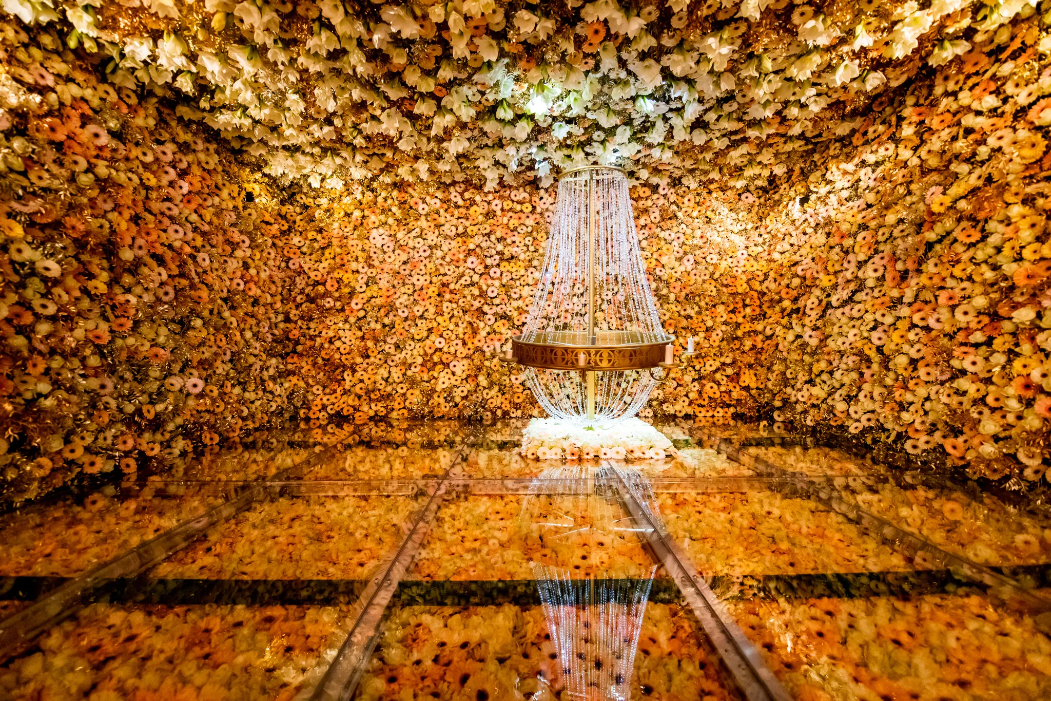 Een op maat gemaakte kerstviering in jaren twintig stijl voor PVH