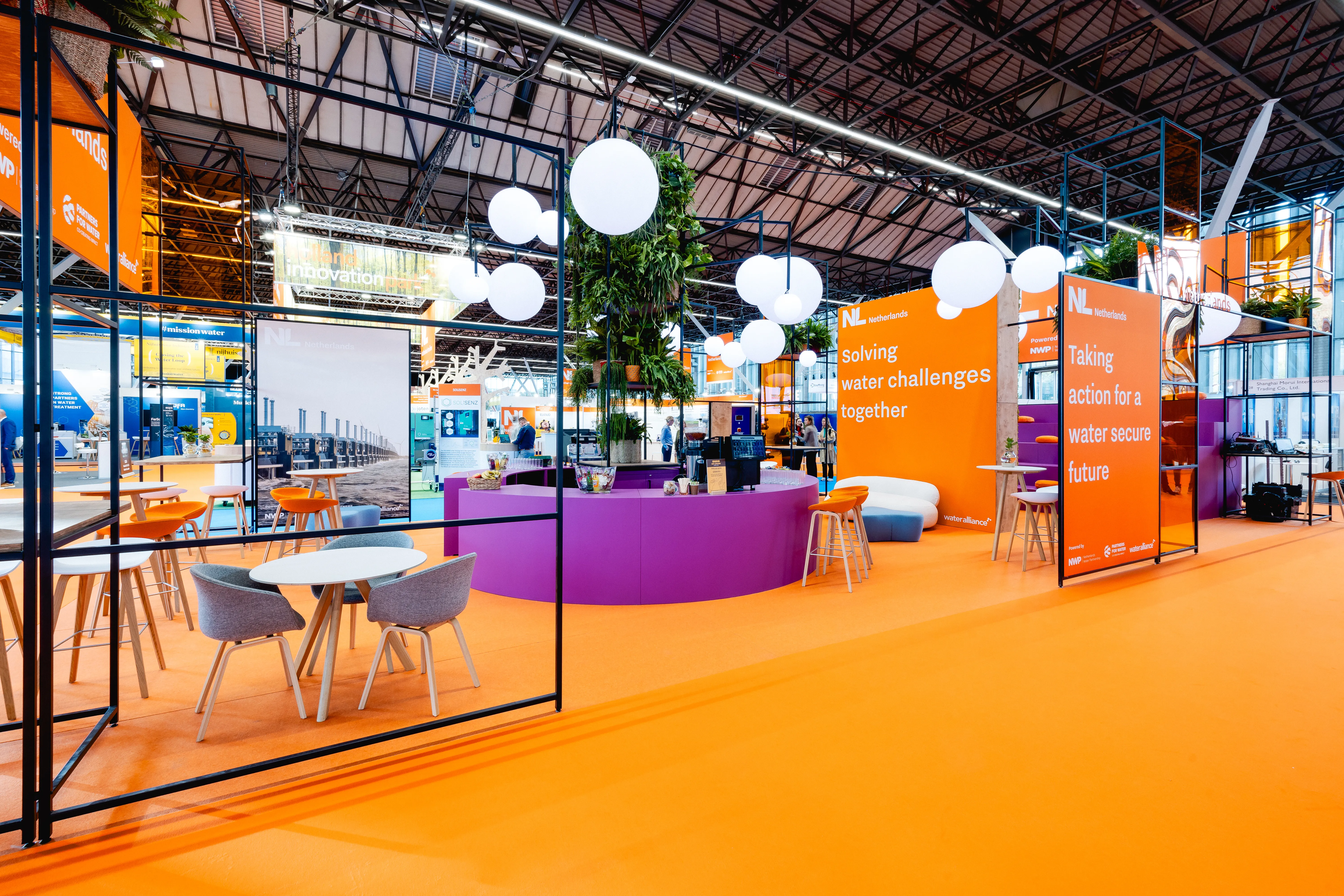 An accessible and inspiring stand for the NL Lounge