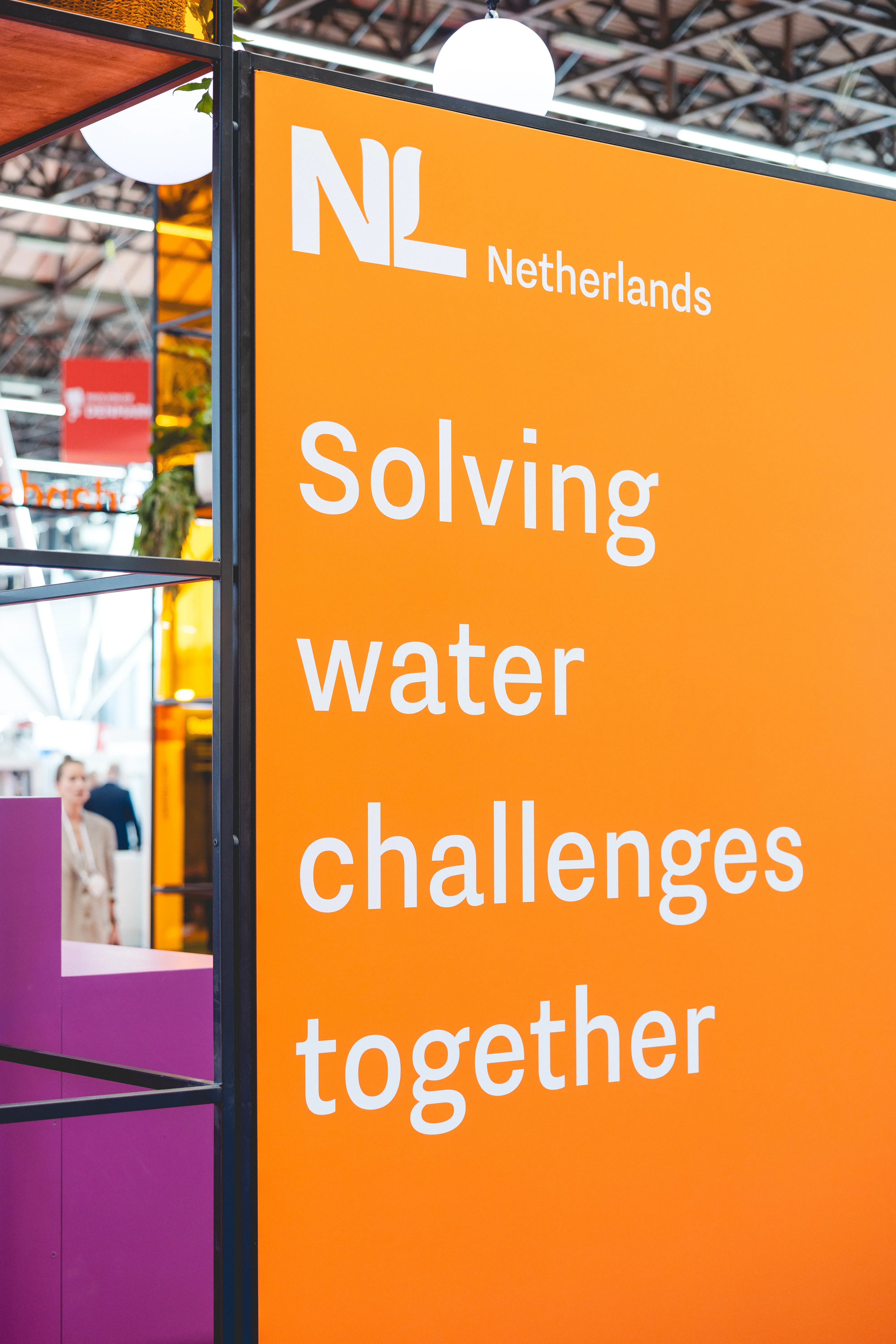 An accessible and inspiring stand for the NL Lounge