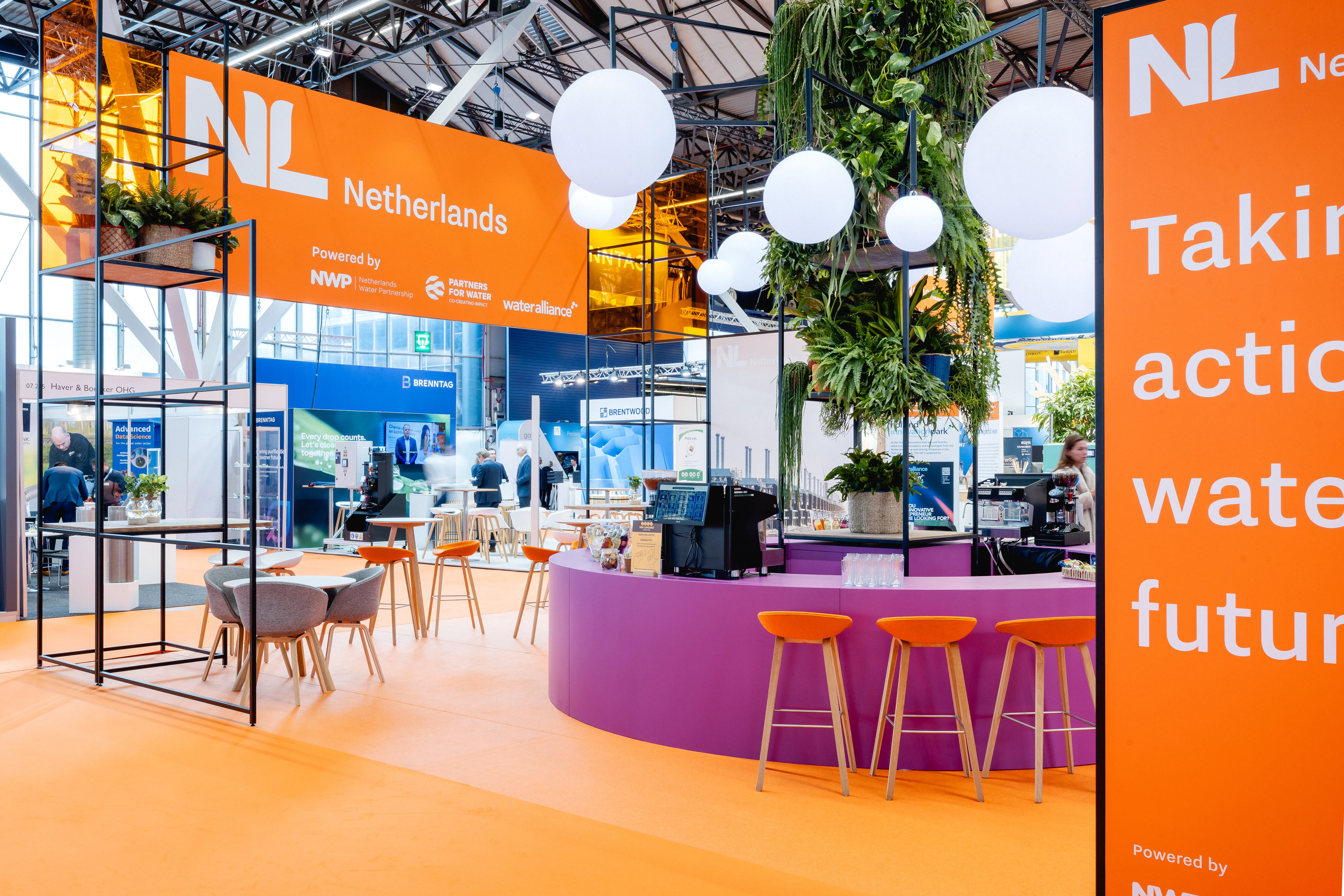 An accessible and inspiring stand for the NL Lounge