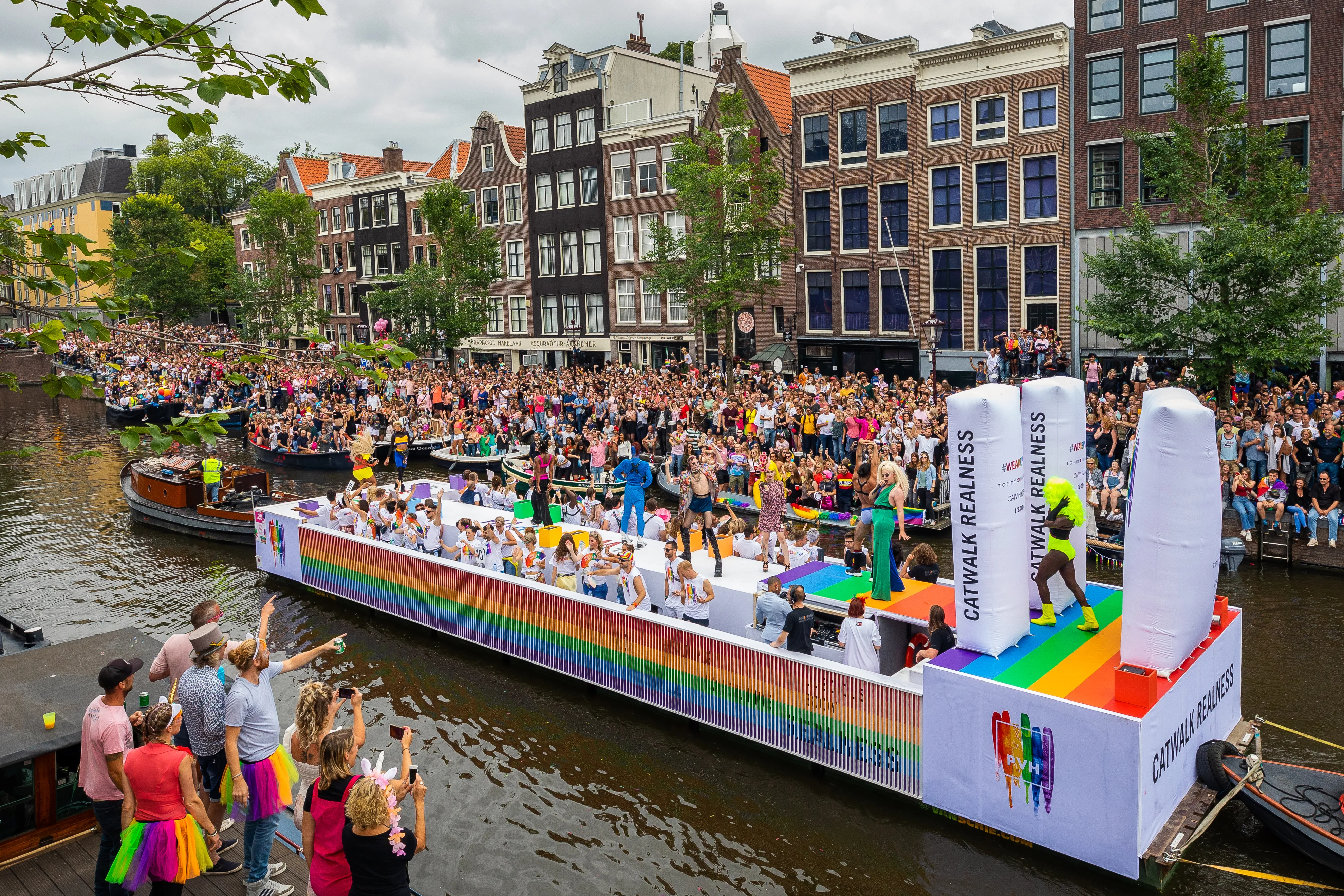 PVH 2019 & 2022