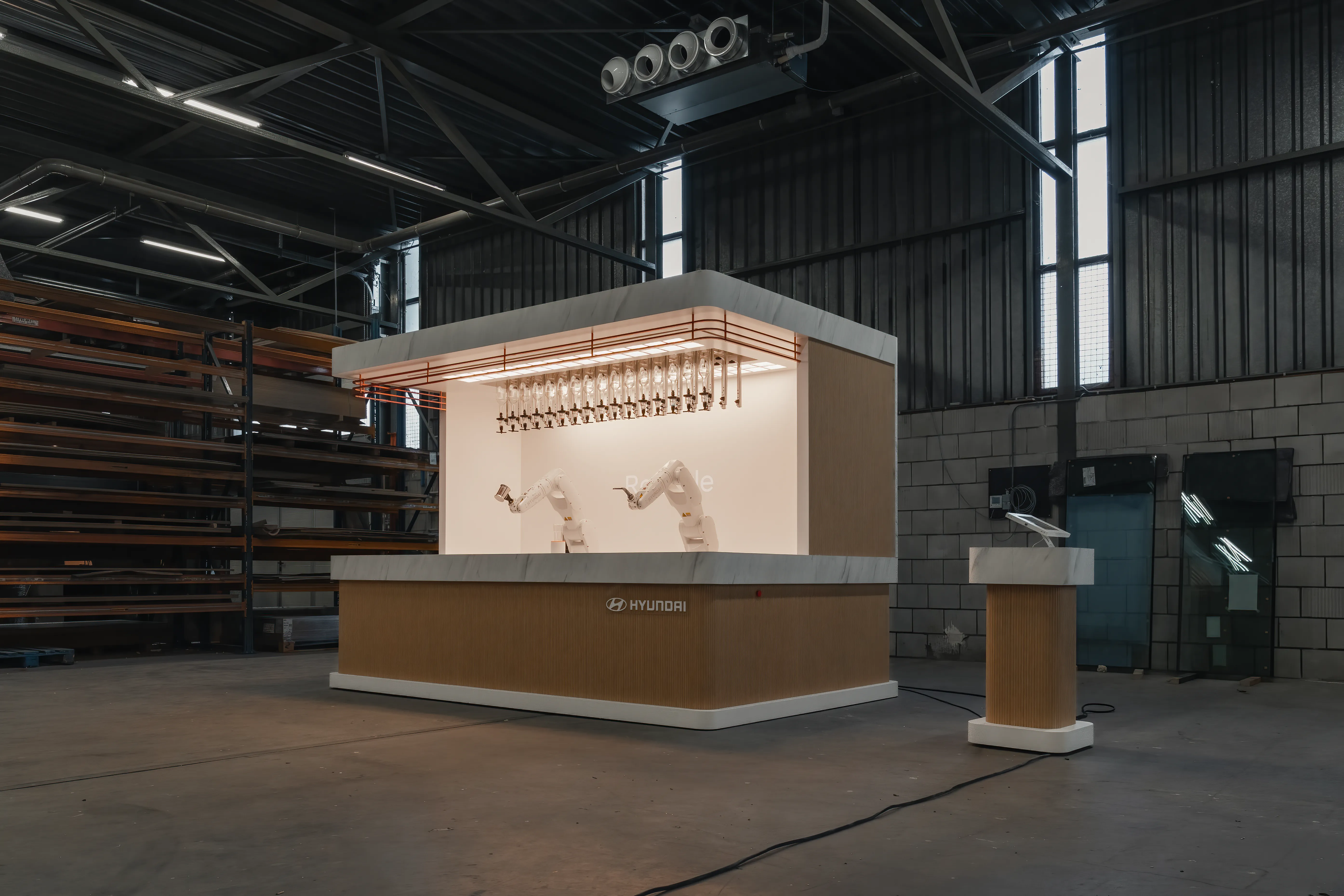 Innovation and mixology combined in the Hyundai Robobar