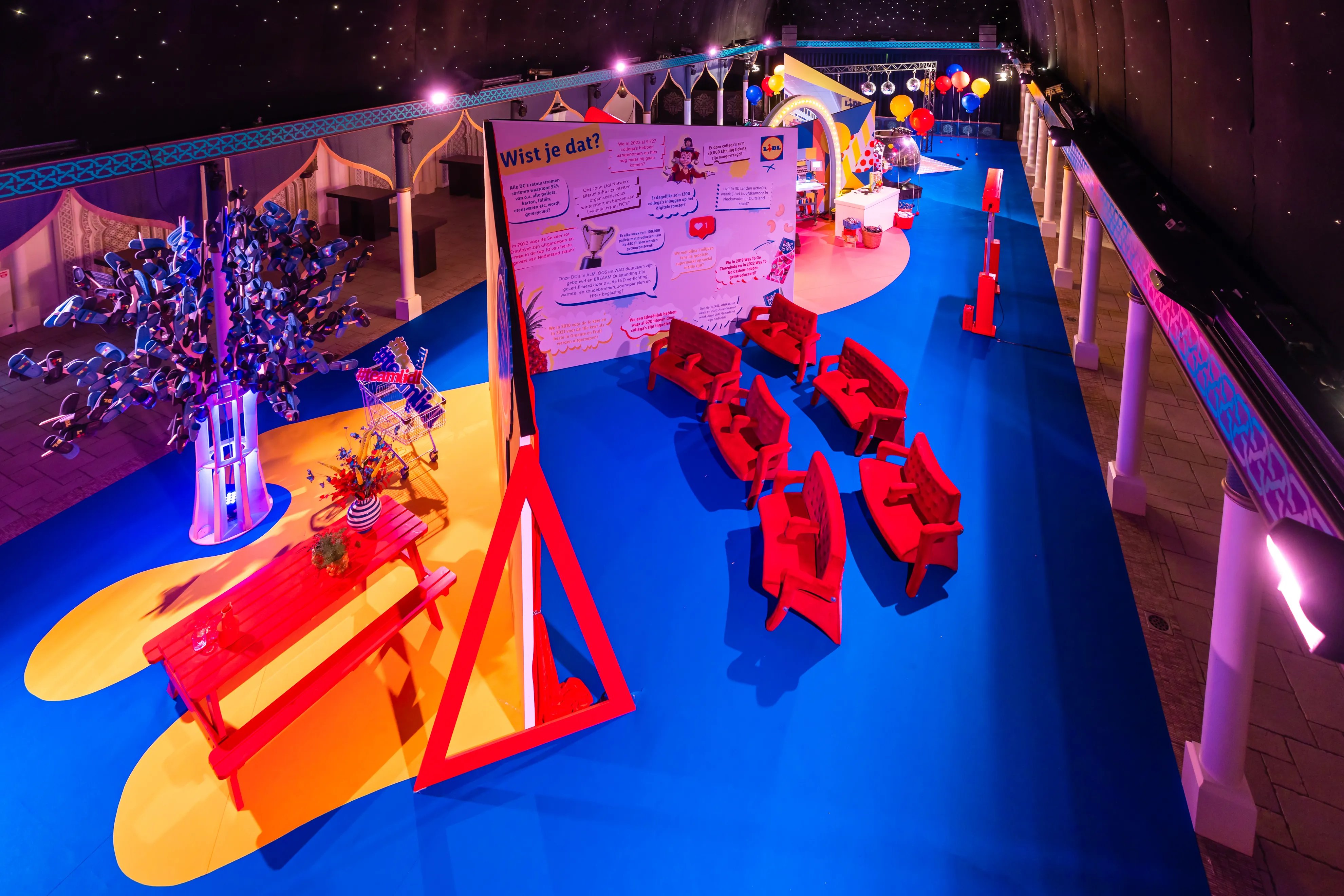 An iconic set for Lidl’s anniversary celebration