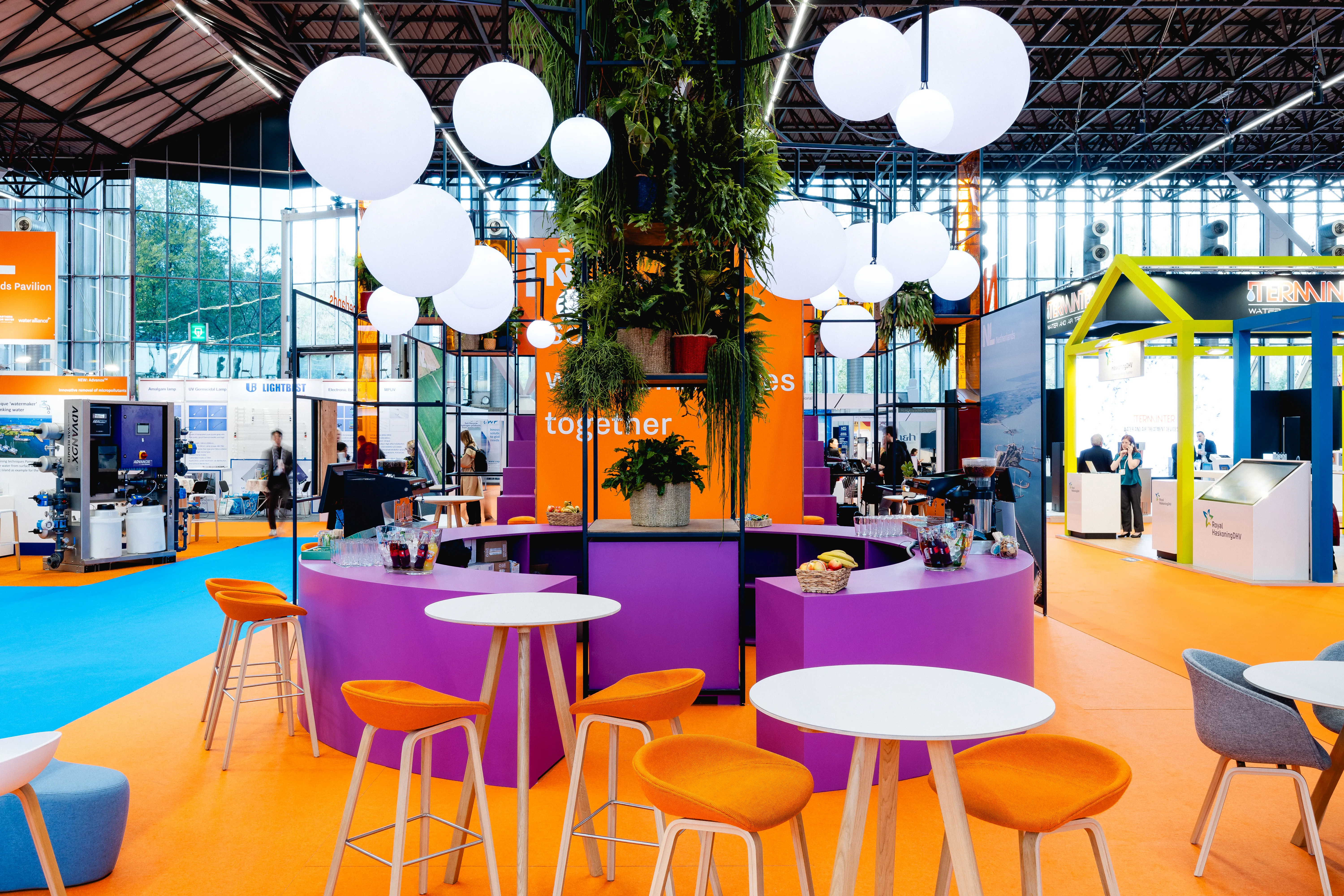 An accessible and inspiring stand for the NL Lounge